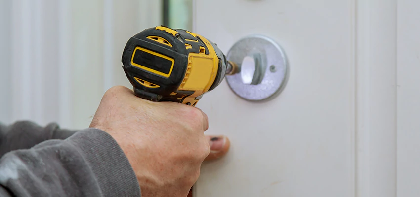 Street Locksmith For Smart Lock Repair in Fortuna, CA