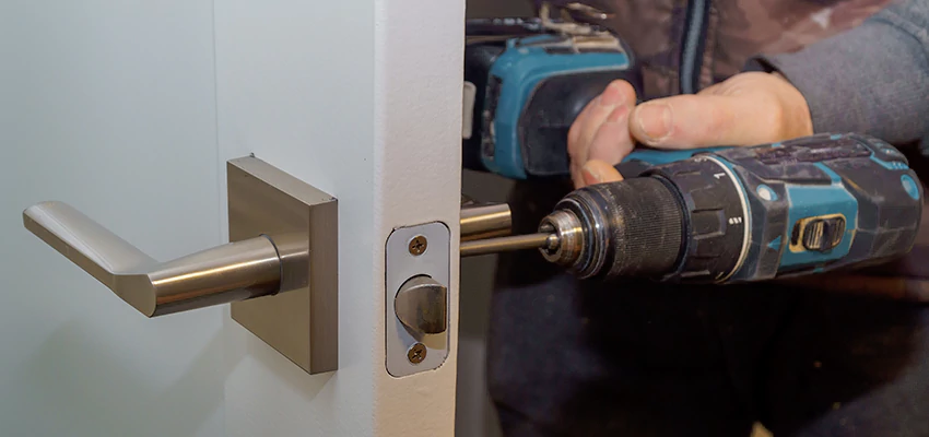 Broken Door Handle Lock Repair in Fortuna, California