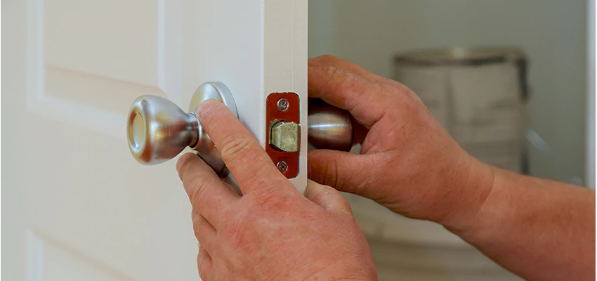 AAA Locksmiths For lock Replacement in Fortuna, California